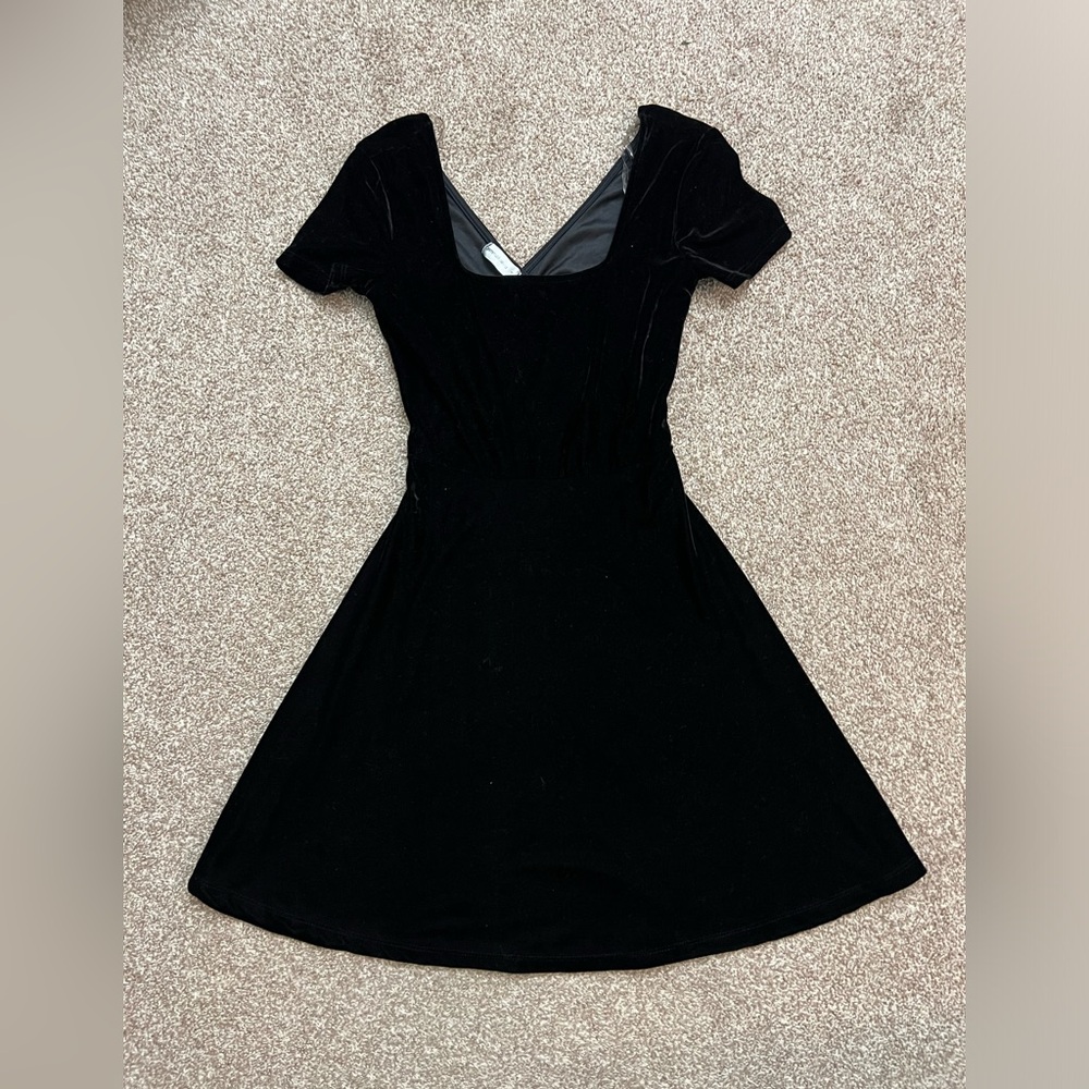 Elegant Black Velvet Dress